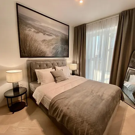 Vektor Premium With Rooftop Garden & Free Parking Apartment Tallinn