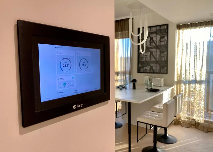 Lejlighed Vektor Premium With Rooftop Garden & Free Parking *