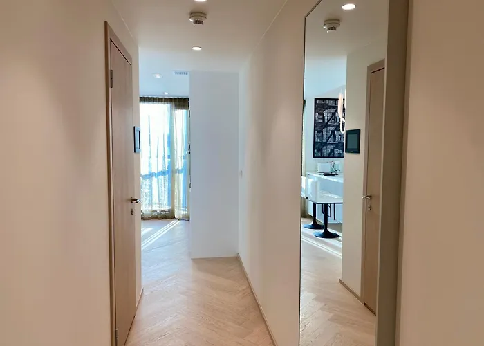 Vektor Premium With Rooftop Garden & Free Parking Lejlighed