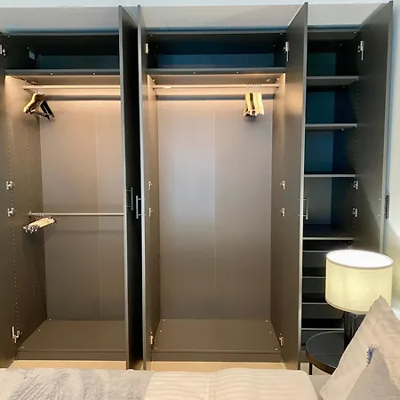 Vektor Premium With Rooftop Garden & Free Parking アパート タリン